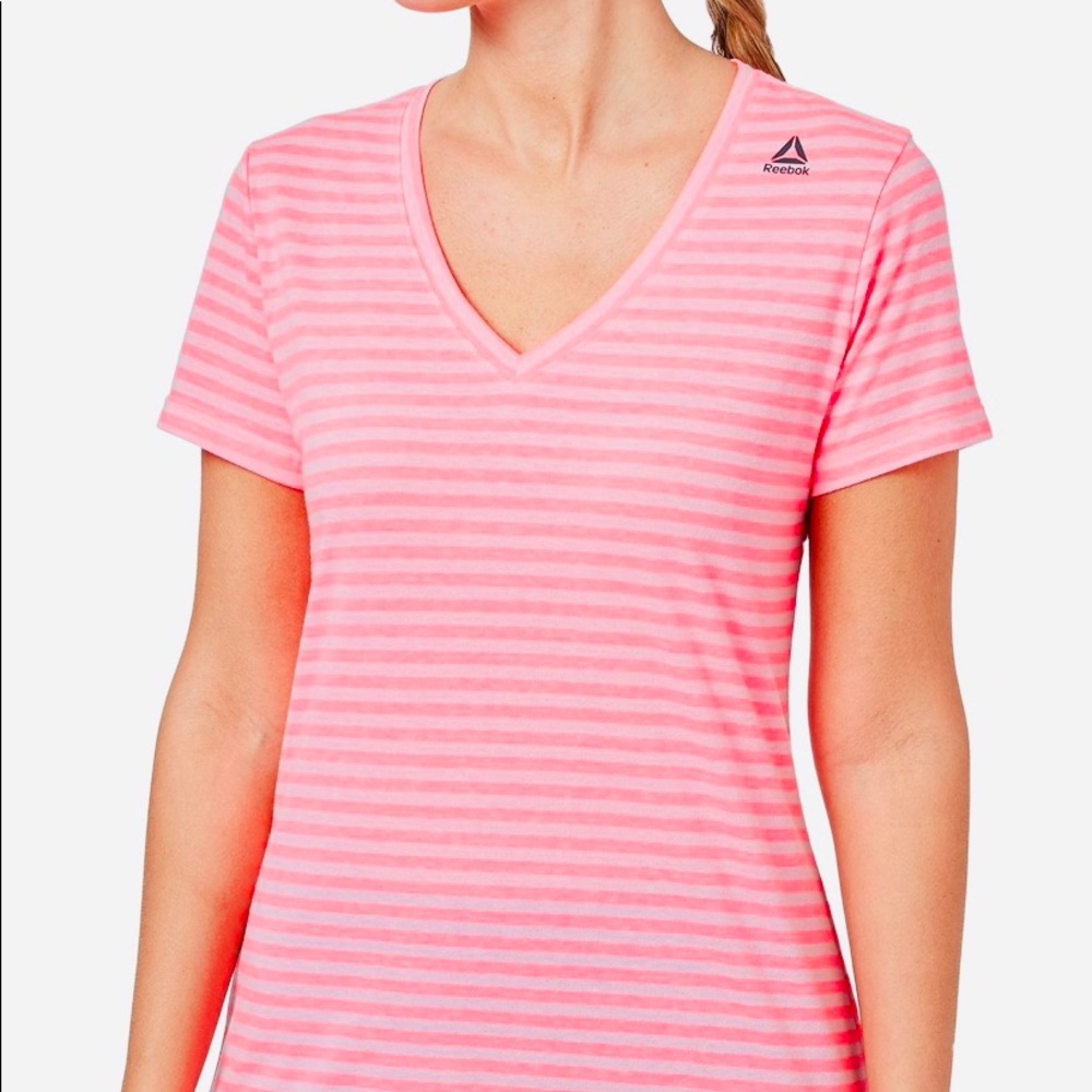 Reebok V-neck Tee